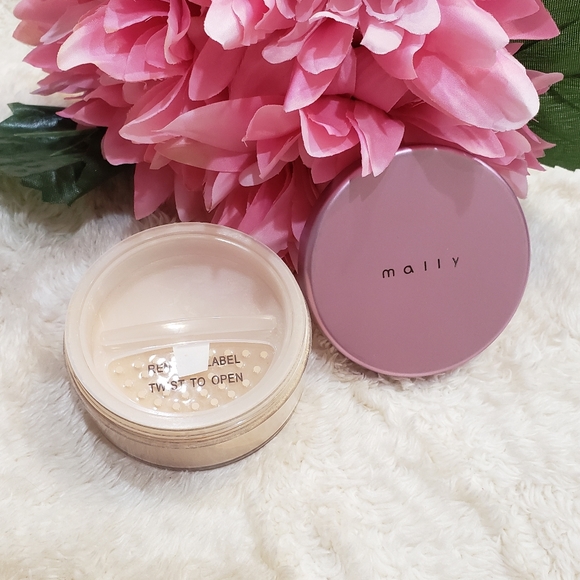 Mally Skin Finisher - Picture 2 of 4